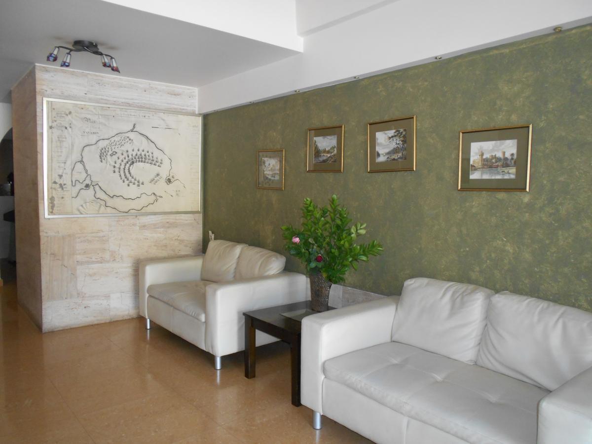 Galaxy Hotel Pylos Exterior foto